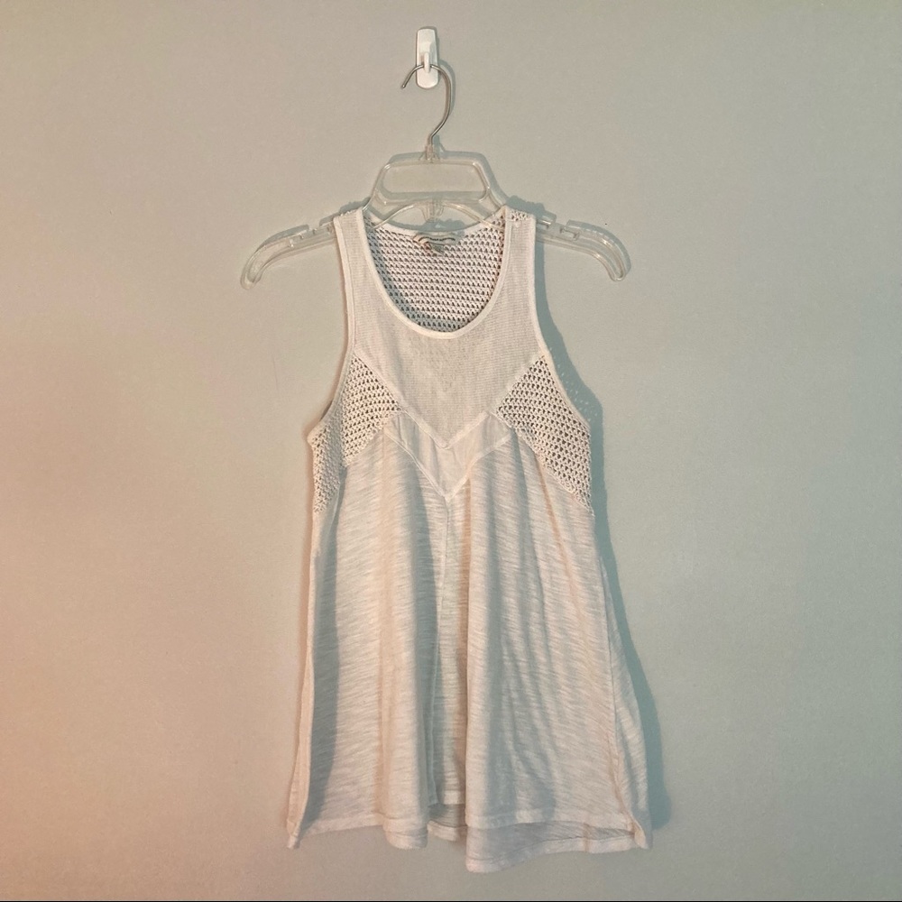 American Eagle White Flowy Tank (Size XS)